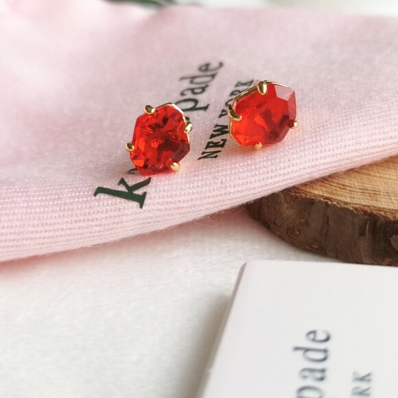 Kate Spade Treasure Trove Gold Stud Earrings Pink Sand - Picture 1 of 3